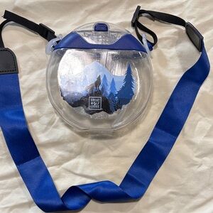 Great Wolf Lodge Kids Canteen with strap. GUC.